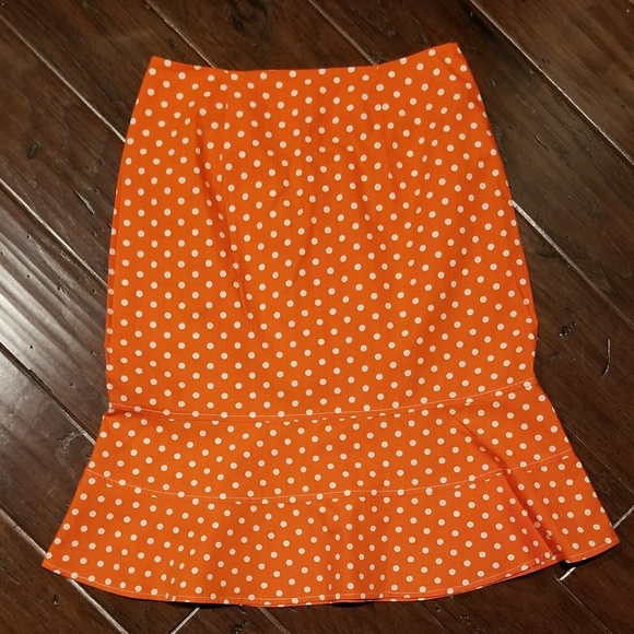Rebecca Thomas Dresses & Skirts - Orange & White trumpet hem skirt